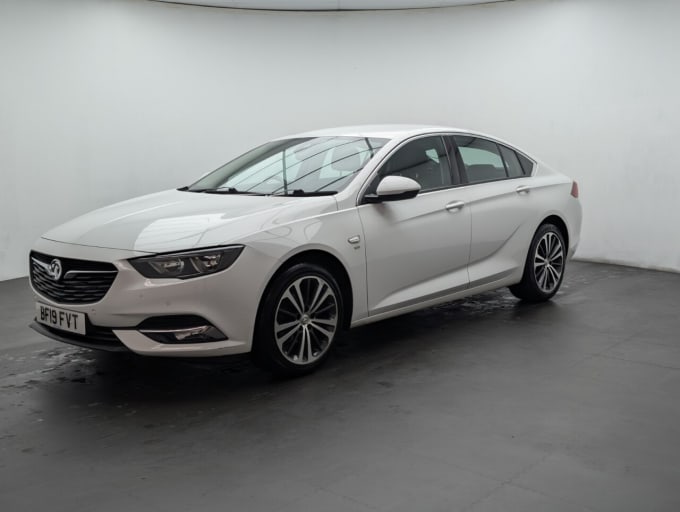 2019 Vauxhall Insignia