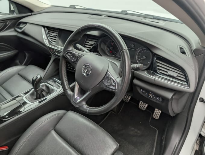 2019 Vauxhall Insignia