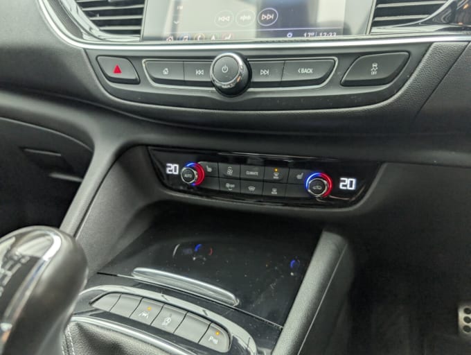 2019 Vauxhall Insignia