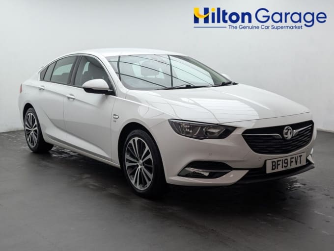 2019 Vauxhall Insignia