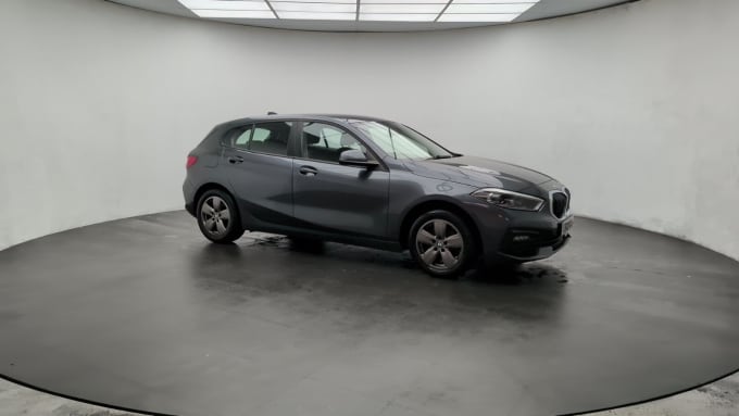 2025 BMW 1 Series