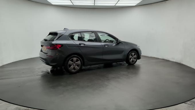 2025 BMW 1 Series