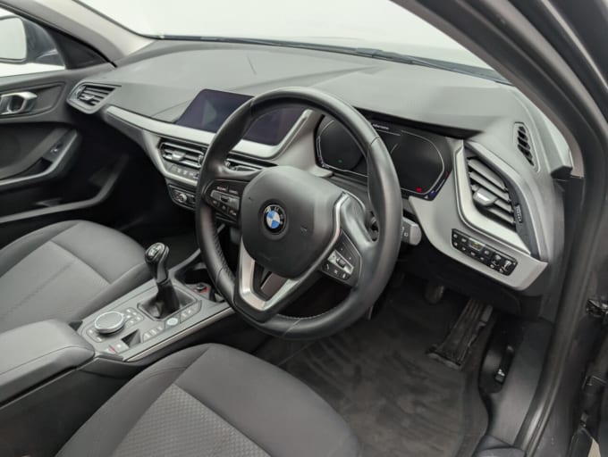 2025 BMW 1 Series