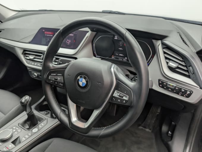 2025 BMW 1 Series