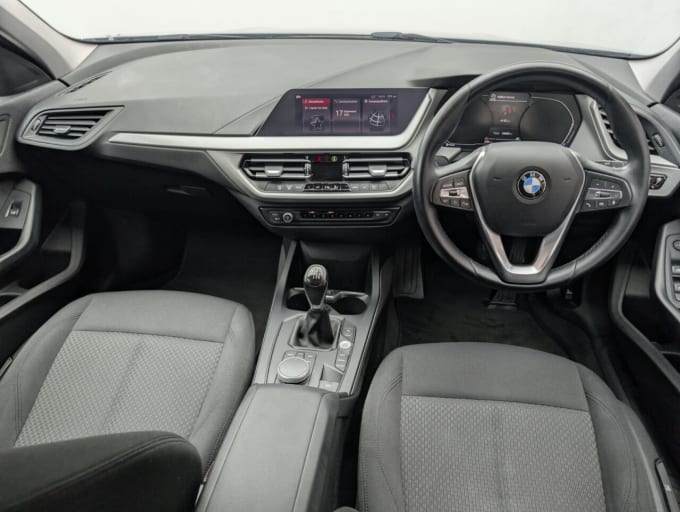 2025 BMW 1 Series
