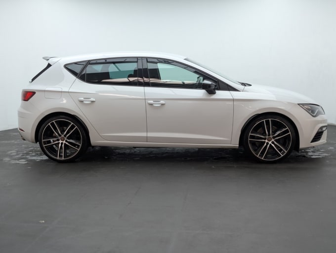 2025 Seat Leon