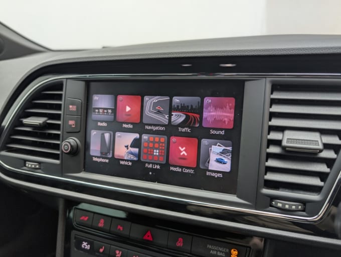2025 Seat Leon