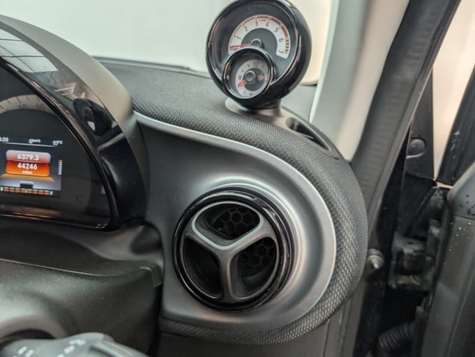 2025 Smart Fortwo