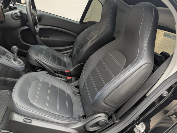 2025 Smart Fortwo