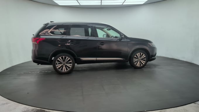 2025 Mitsubishi Outlander