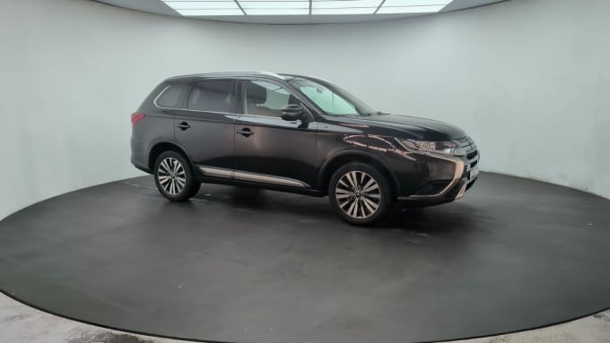 2025 Mitsubishi Outlander