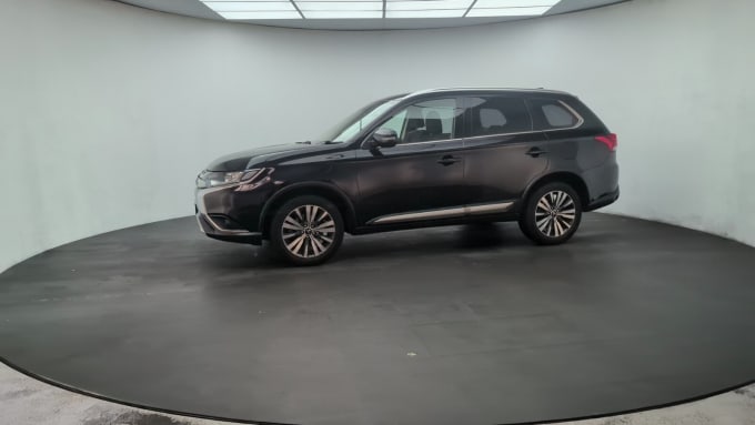 2025 Mitsubishi Outlander