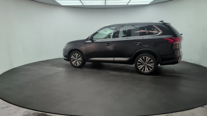 2025 Mitsubishi Outlander