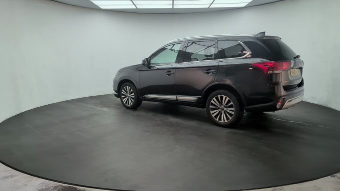 2025 Mitsubishi Outlander
