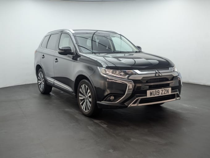 2025 Mitsubishi Outlander