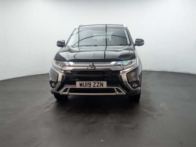 2025 Mitsubishi Outlander