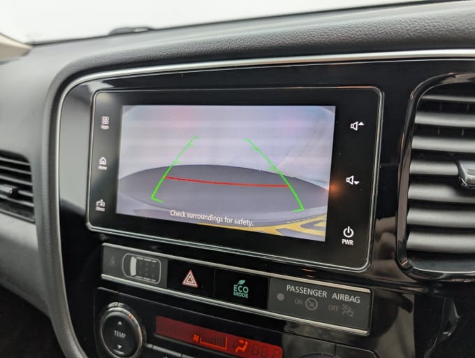 2025 Mitsubishi Outlander