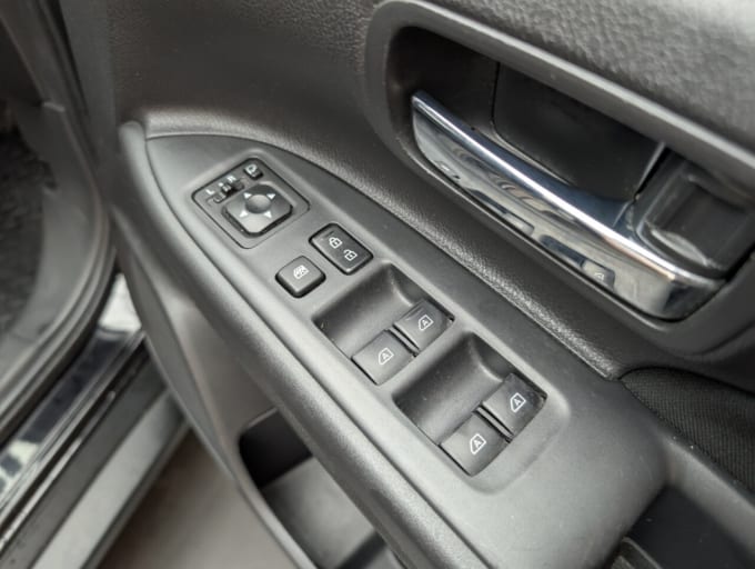 2025 Mitsubishi Outlander