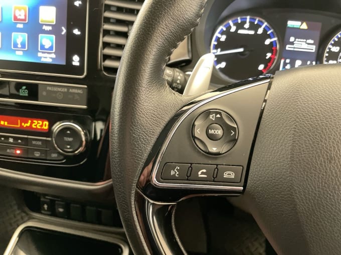 2025 Mitsubishi Outlander