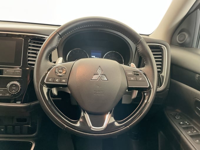 2025 Mitsubishi Outlander