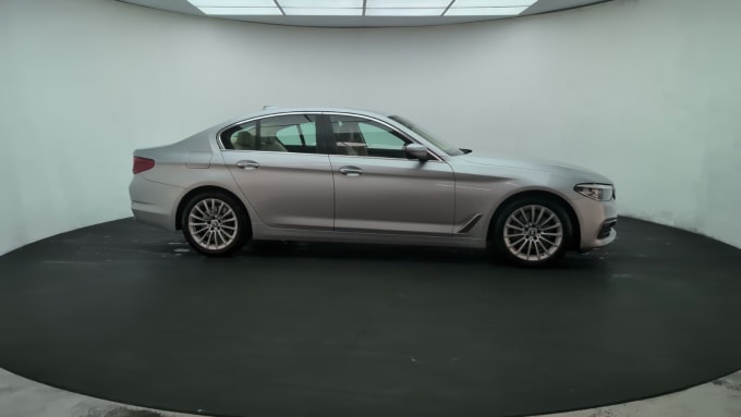 2025 BMW 5 Series