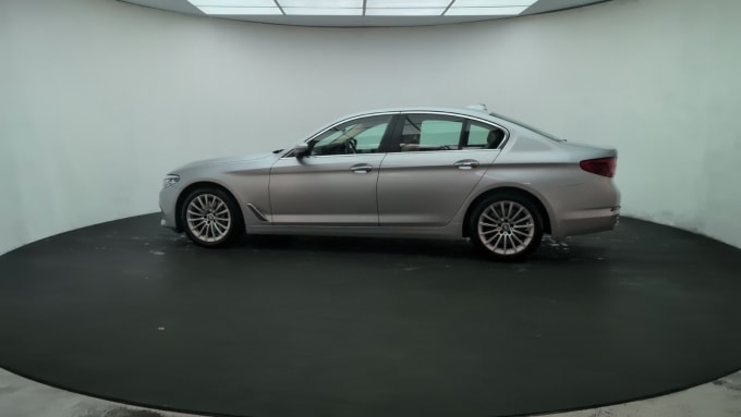 2025 BMW 5 Series