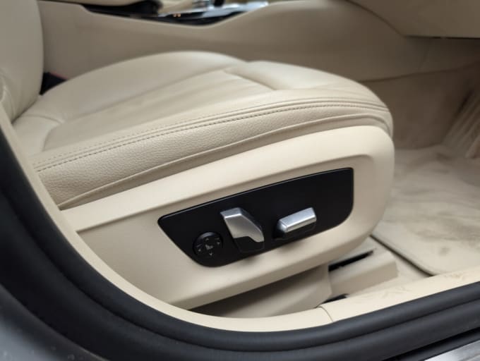 2025 BMW 5 Series
