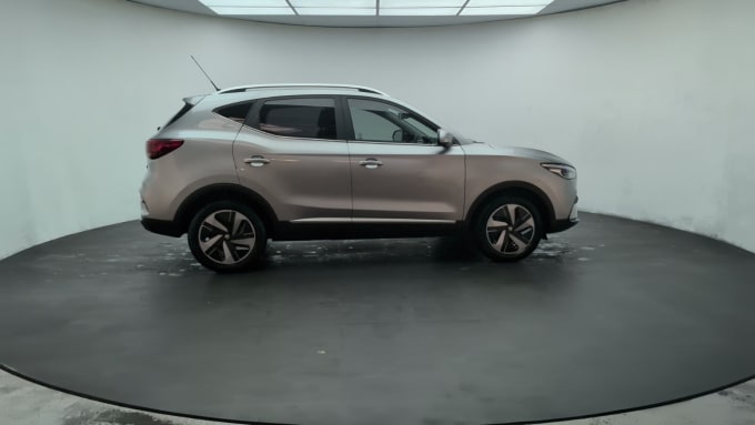 2025 Mg Mg Zs