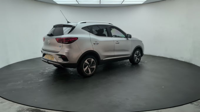 2025 Mg Mg Zs