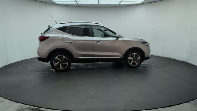2025 Mg Mg Zs