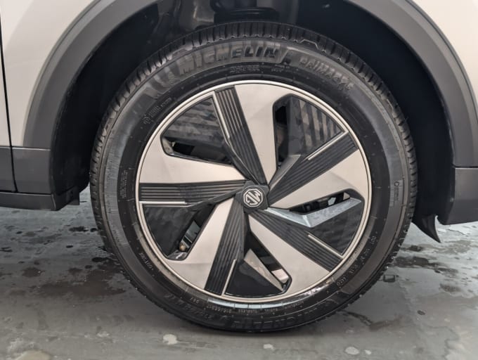 2025 Mg Mg Zs