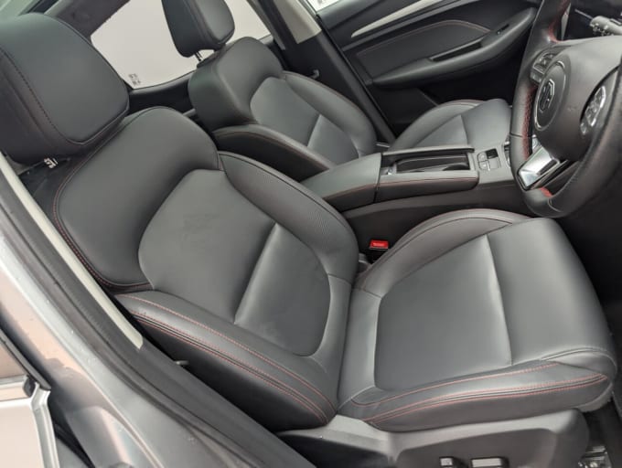 2025 Mg Mg Zs