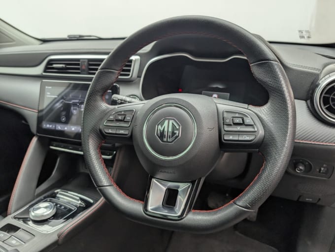 2025 Mg Mg Zs