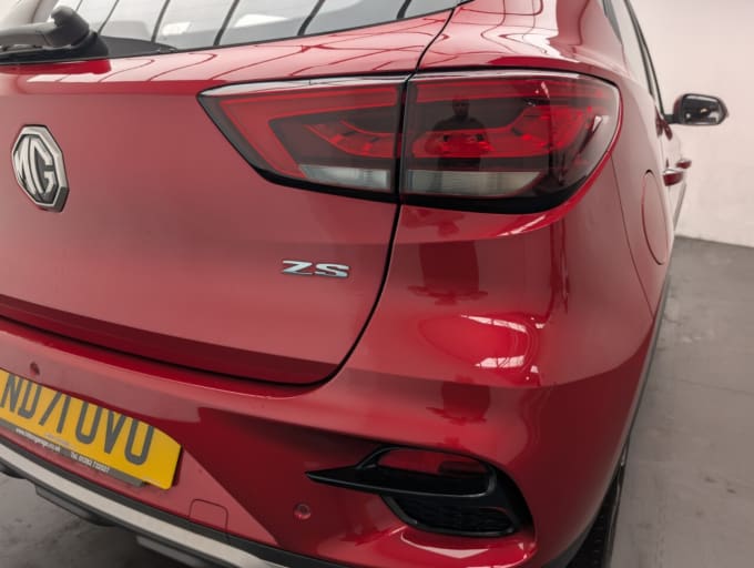 2025 Mg Mg Zs