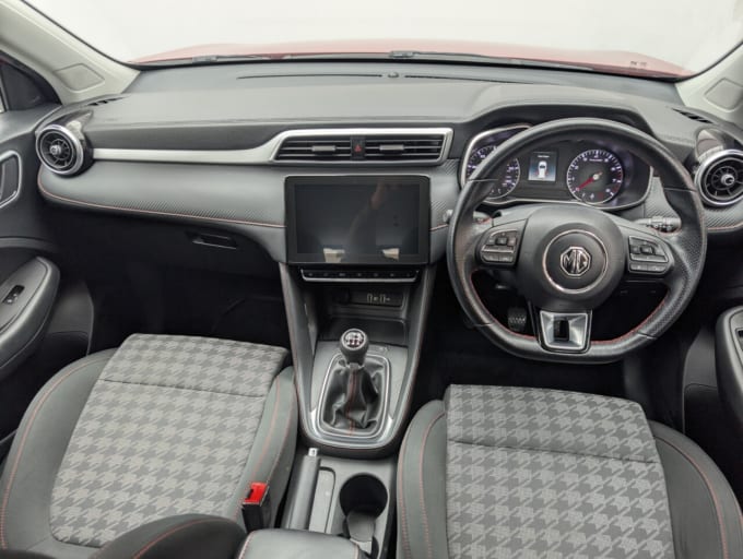 2025 Mg Mg Zs