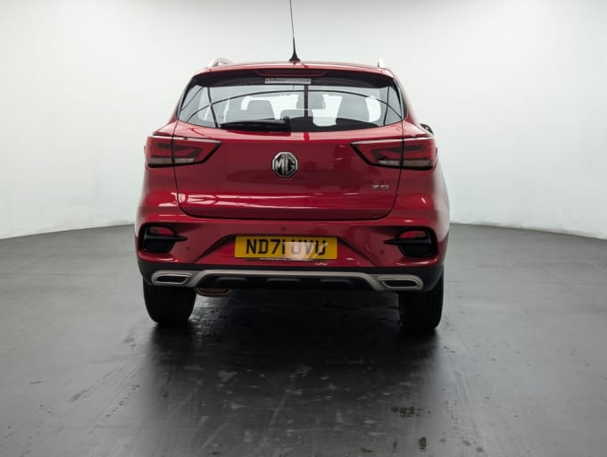 2025 Mg Mg Zs
