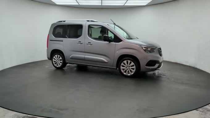 2025 Vauxhall Combo Life