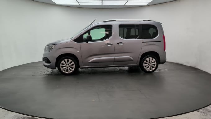 2025 Vauxhall Combo Life