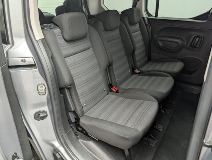 2025 Vauxhall Combo Life