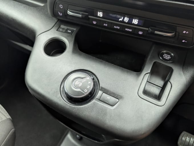 2025 Vauxhall Combo Life