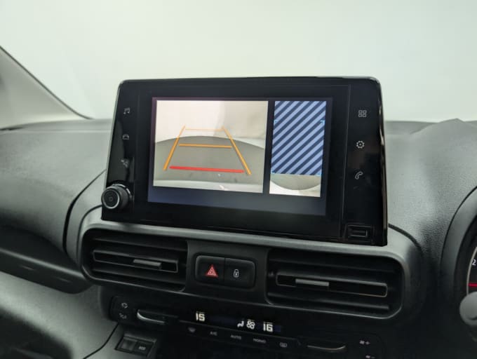 2025 Vauxhall Combo Life