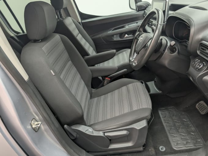 2025 Vauxhall Combo Life