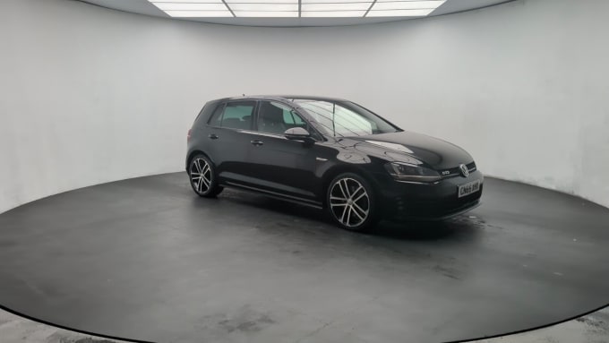 2025 Volkswagen Golf