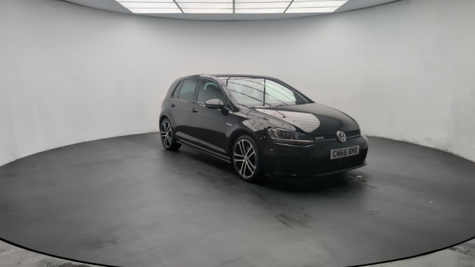 2025 Volkswagen Golf