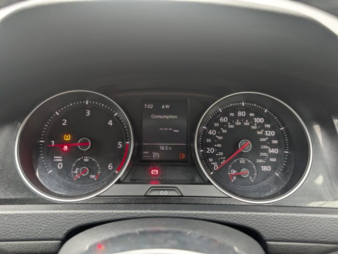 2025 Volkswagen Golf