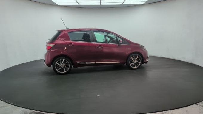 2025 Toyota Yaris