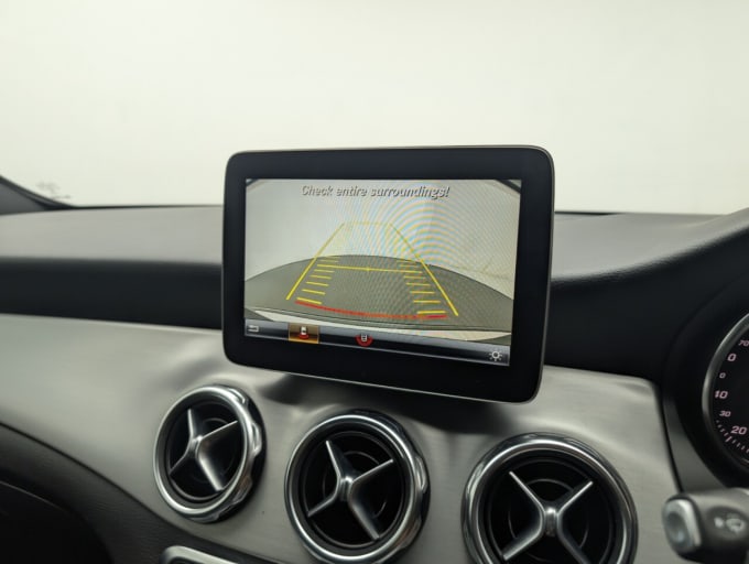 2025 Mercedes-benz Gla Class