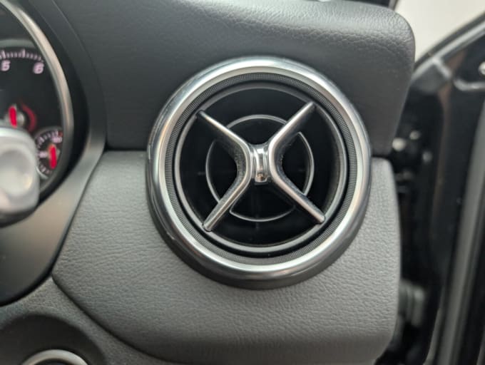 2025 Mercedes-benz Gla Class