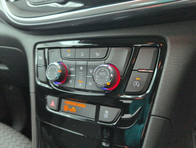 2025 Vauxhall Mokka X