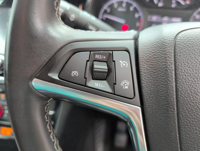 2025 Vauxhall Mokka X